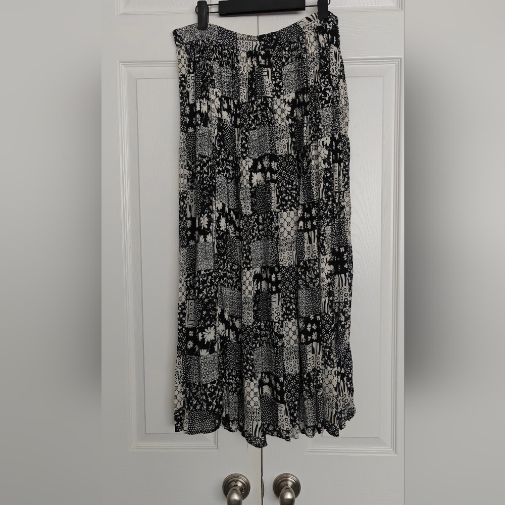 Collection B Black and Cream Tiered Maxi Skirt - Picture 2 of 5